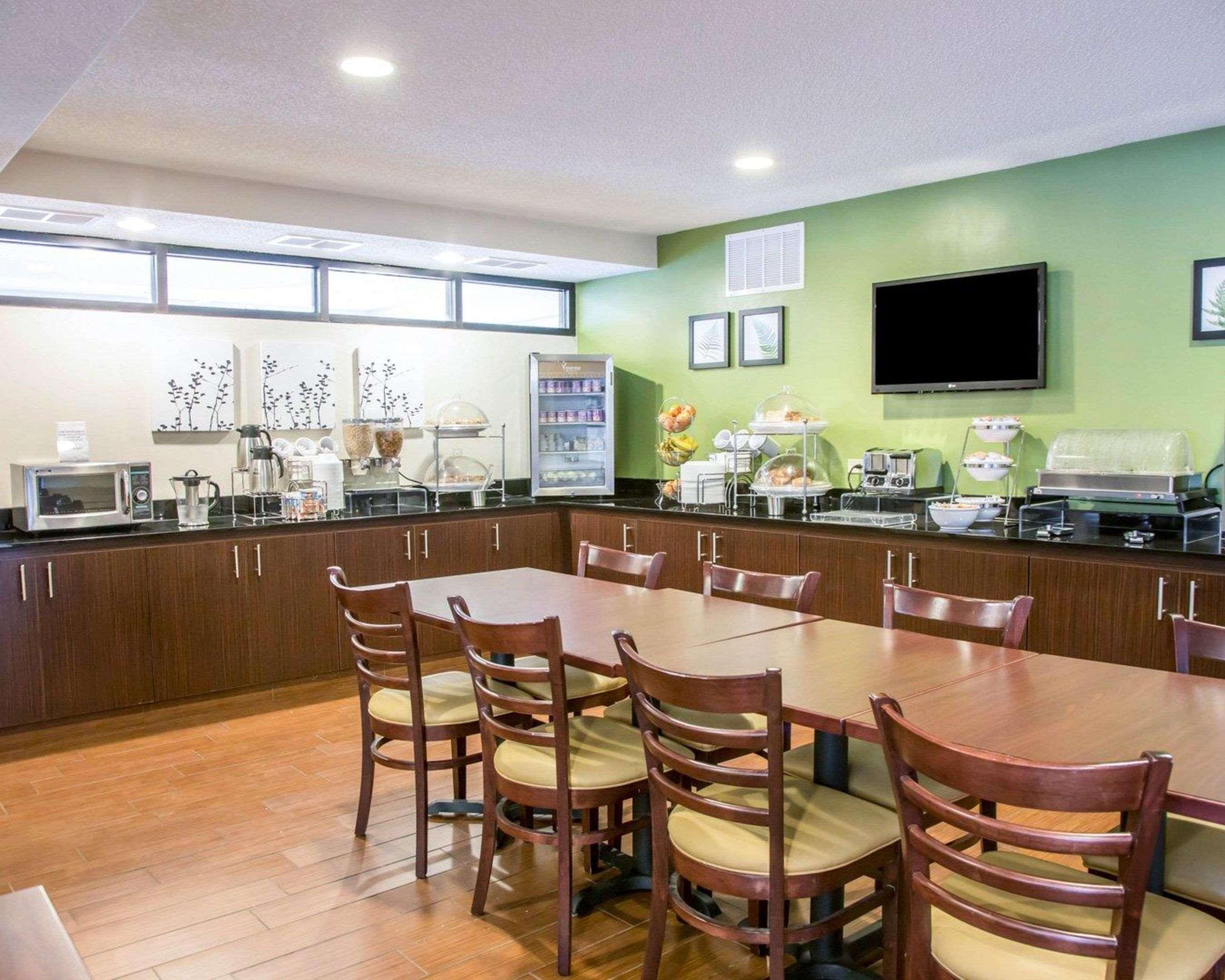 安睡中途岛机场贝德福德公园酒店 外观 照片